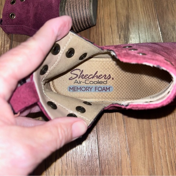 Skechers Women's Suede Ankle Boots - Burgundy - Picture 6 of 6